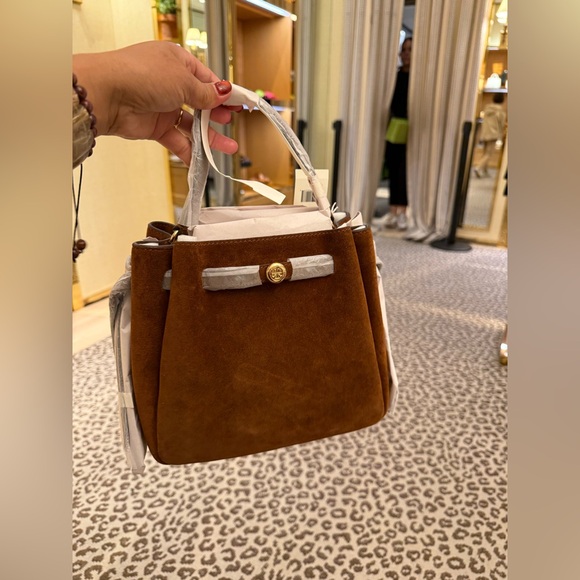 Tory Burch Romy Belted Suede Bucket Bag NWT - Picture 3 of 6